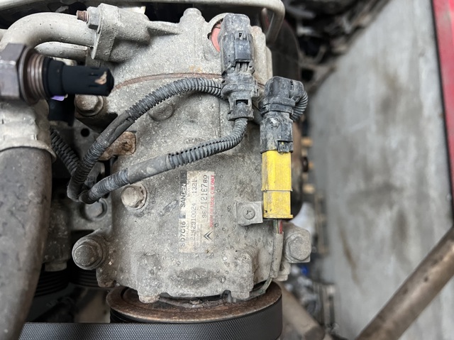 Компресор системи кондиціювання Citroen C3 1
