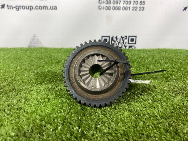 Зірочка приводу коленвала двигуна 06K105209K VAG