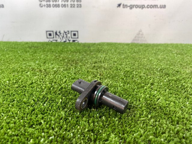 Обмежувач частоти обертання колінчастого вала двигуна Volkswagen Passat B8