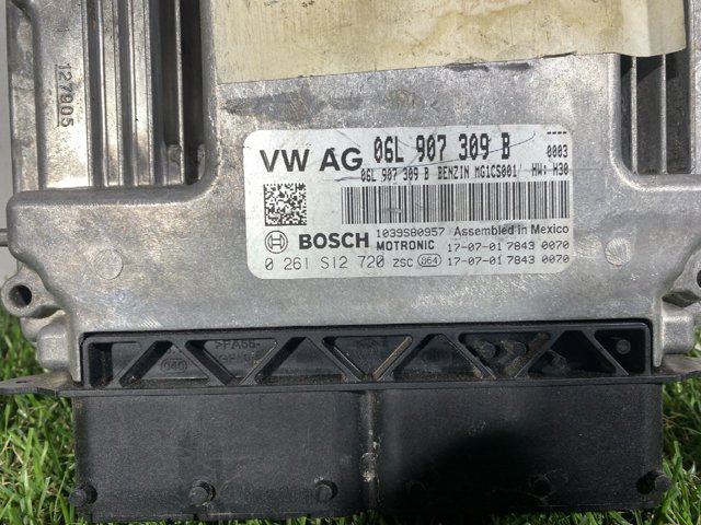 Блок двигуна 06L907309B VAG