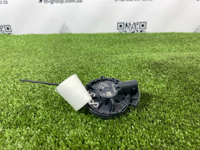 Датчик AIRBAG передній 103676200A TESLA