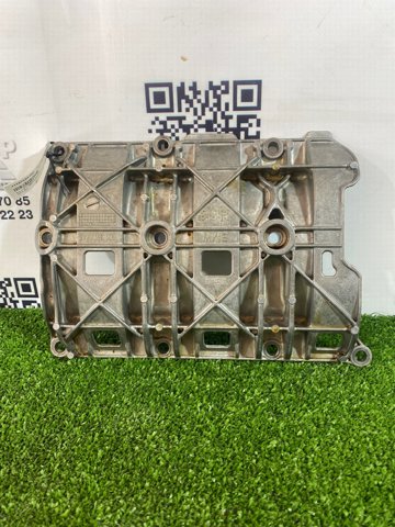 Масловідбивач піддону двигуна 11137634190 BMW
