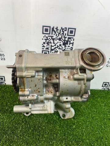Насос маслозакачуючий 11418631810 BMW