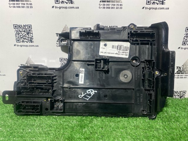 Блок управління комфорту 149784702D TESLA