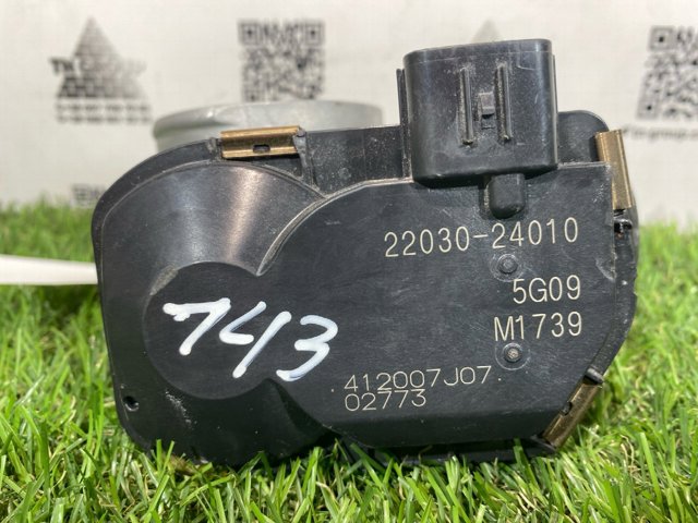 Блок дросельної заслінки 2203024010 TOYOTA