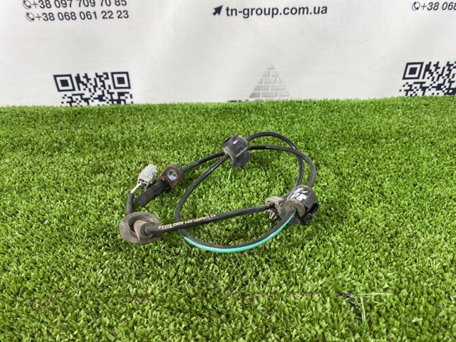 Датчик АБС (ABS) передній, правий 27540FL021 SUBARU
