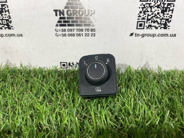 Регулятор дзеркал 3G0959565A VAG