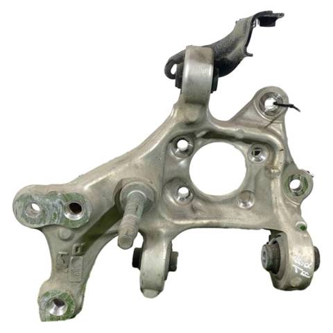 Цапфа права 42304F6020 TOYOTA
