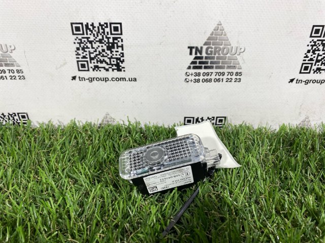 Лампа підсвічування в двері, передньої правої 4G0052134D VAG