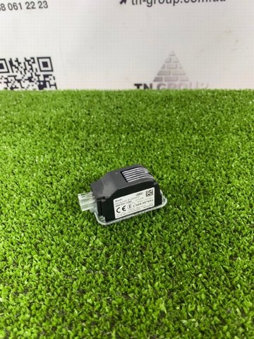 Лампа підсвічування в двері, передньої правої 4G0052135D VAG