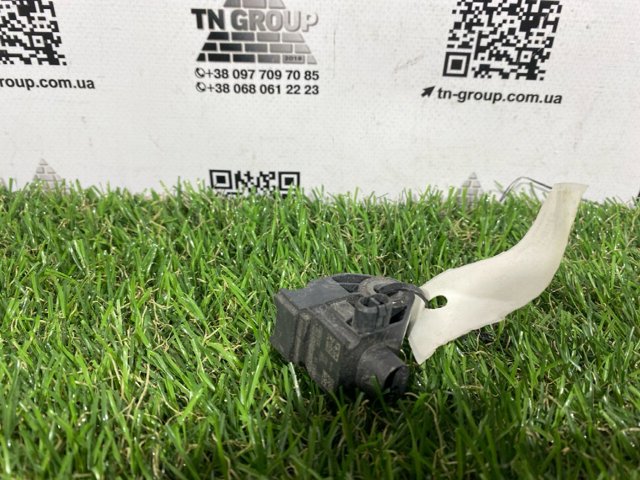 Датчик AIRBAG передній 4N0959651D VAG