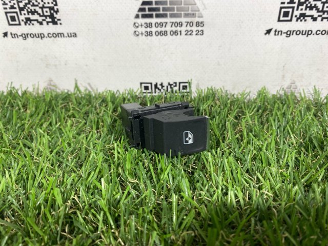 Кнопка вмикання склоочисника заднього скла 5G0959855L VAG