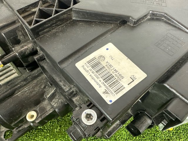 Фара 5NB941081C VAG
