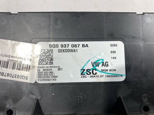 Блок комфорту 5Q0937087BB VAG