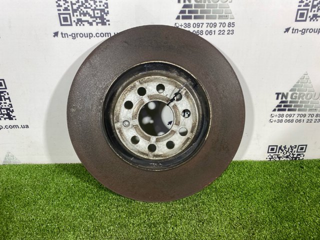 Гальмо дискове переднє 5QN615301A VAG