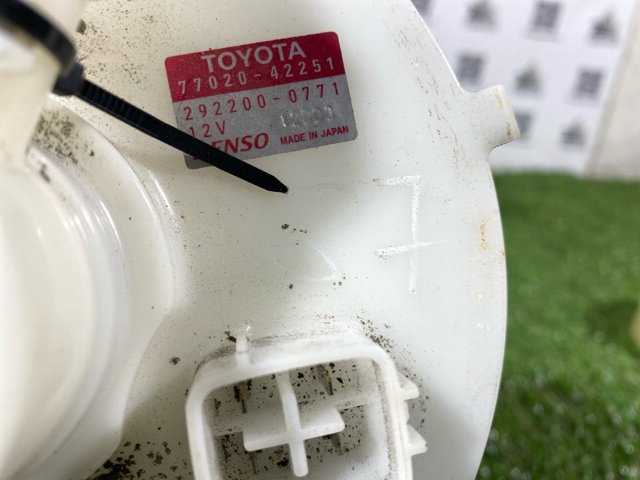 Модуль бензонасоса 7702042251 TOYOTA