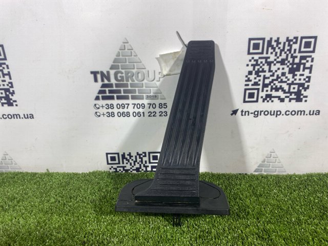 Педаль акселератора 7810106010 TOYOTA