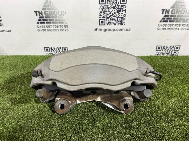 Супорт тормзной 8W0615107C VAG