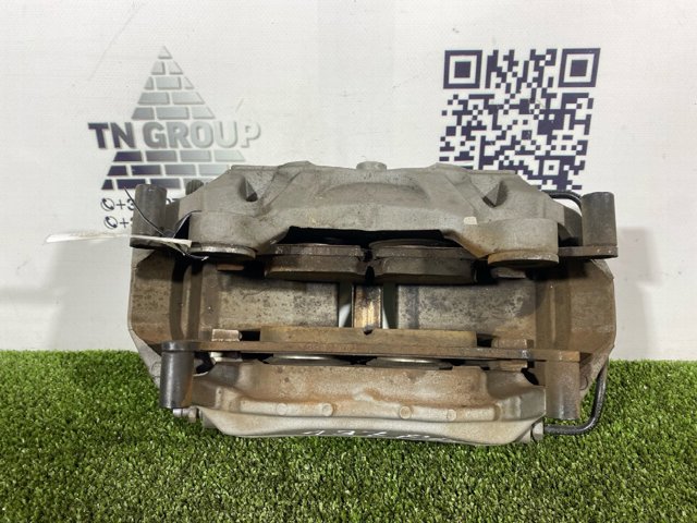 Супорт гальмівний, передній, правий 8W0615108C VAG