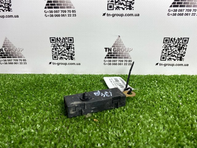 Фільтр перешкод посилювача антени A1568200089 MERCEDES