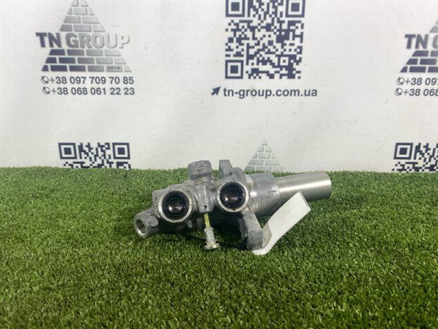 Циліндр гальмівний, головний A2054300001 MERCEDES