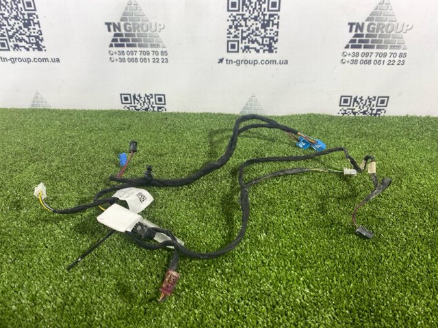 Джгут проводів передньої двері A2055407742 MERCEDES