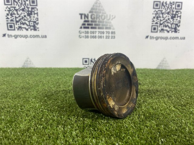 Поршень в зборі A2740300900 MERCEDES