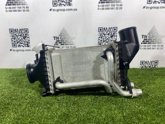 Радіатор интеркуллера A2740900614 MERCEDES