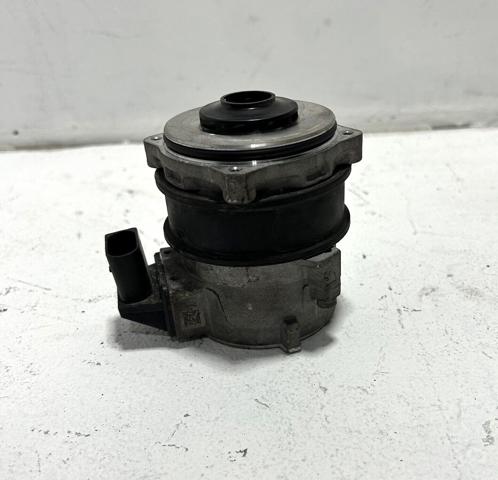 Помпа водяна, додатковий електричний 000500198680 MERCEDES