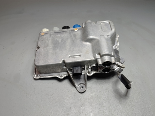 Перетворювач постійного струму 105989100D TESLA
