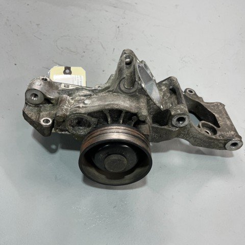 Водяний насос 11518601366 BMW