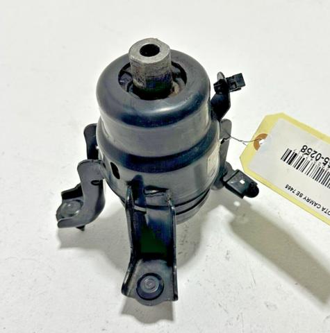 Передня опора двигуна 1236125050 TOYOTA