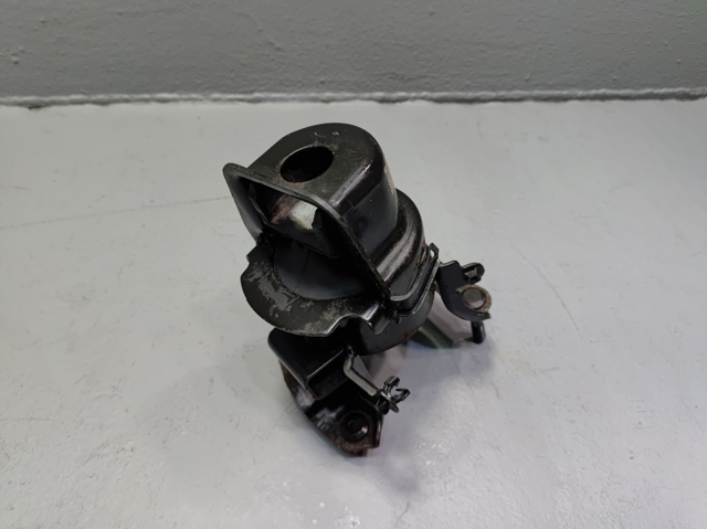 Задня подушка двигуна 1237125011 TOYOTA