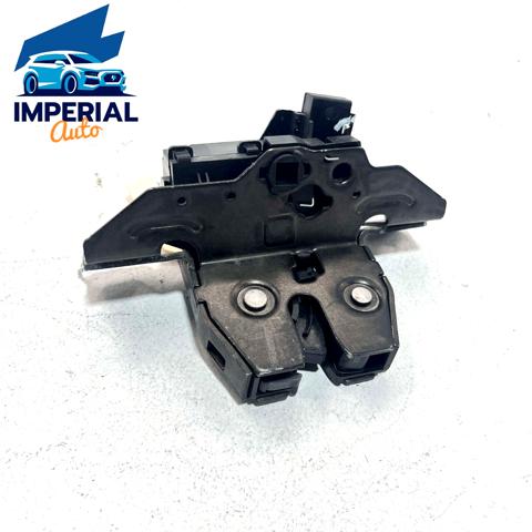 Замок кришки багажника/задньої  3/5-ї двері, задній 13524683 GM