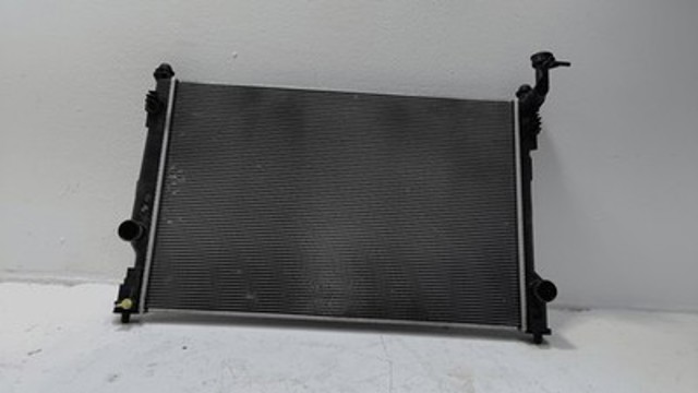Радіатор охолодження 16400F0010 TOYOTA