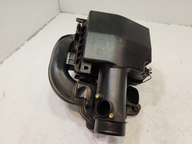 Корпус повітряного фільтра, верхня частина 172106A0A00 HONDA