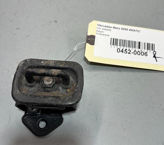 Запор капота (замок і привід замка капота) 221880026064 MERCEDES