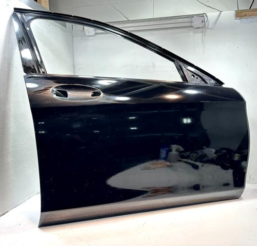 Пасажирські передні двері 2227200205 MERCEDES