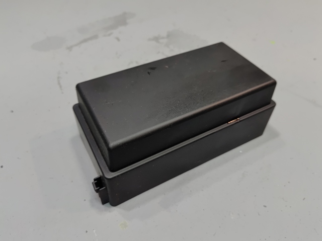 Кришка блока запобіжників 243826RA1B NISSAN