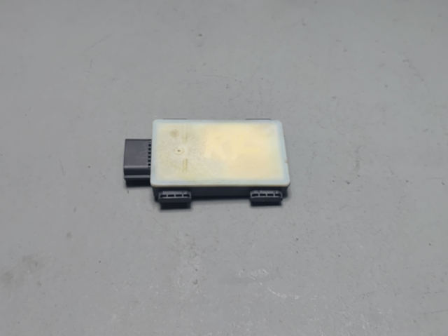 Датчик контролю мертвої зони, задній 284N04094R NISSAN