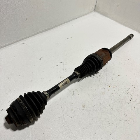 Піввісь передня, права 31607618682 BMW