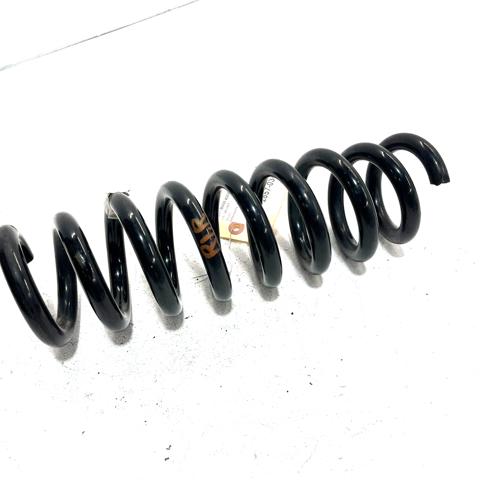 Пружина підвіски задня 33536851931 BMW