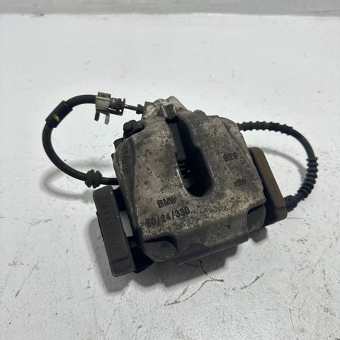 Скоба гальмівного супорта переднього 34116796486 BMW