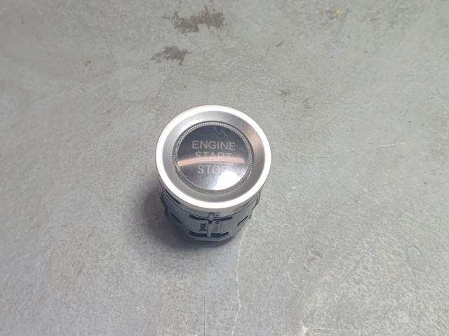 Кнопка запуску двигуна 35881TBAA01 HONDA