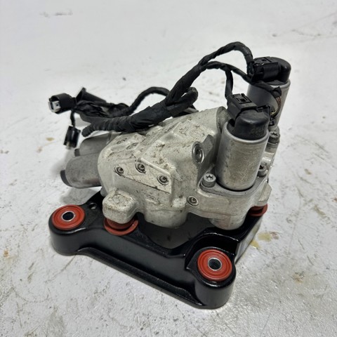 Блок клапанів гідравлічної підвіски AБС (ABS) 37146775258 BMW