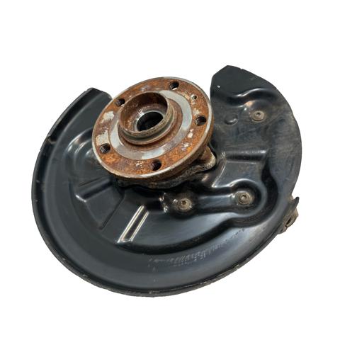 Цапфа поворотна права 3C0505434G VAG