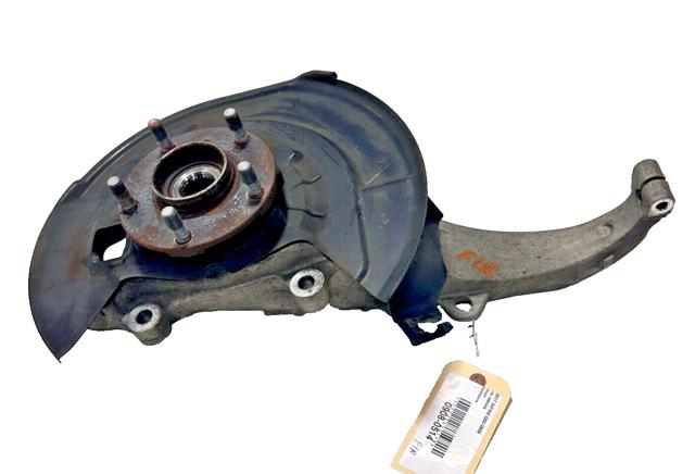 Цапфа - поворотний кулак передній, правий 400144GA0A NISSAN