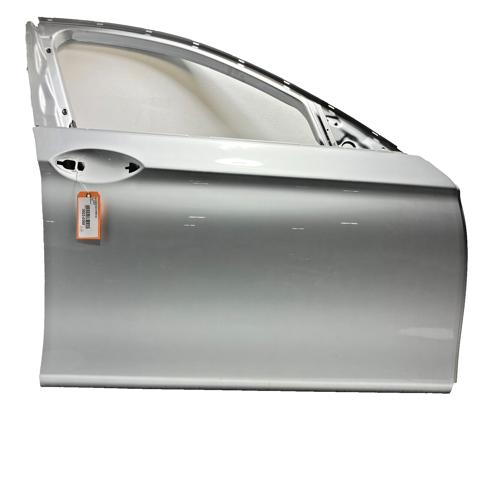 Пасажирські передні двері 41009628754 BMW