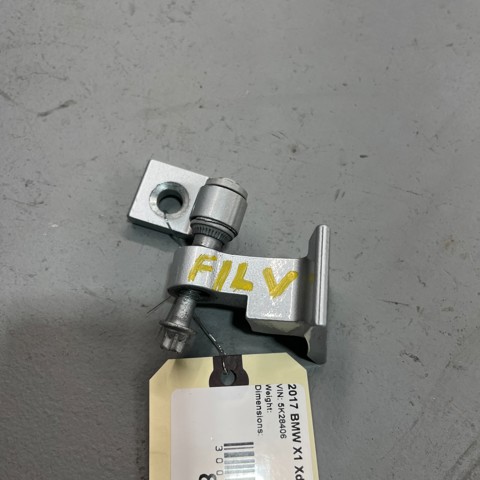 Петля водійських дверей 41517284533 BMW