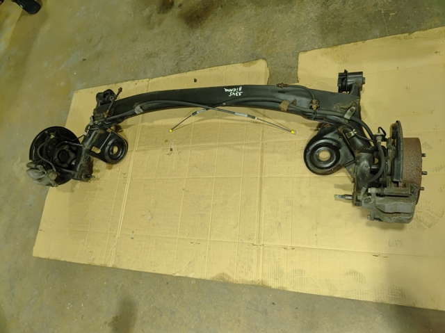 Маточина задня 4245008030 TOYOTA